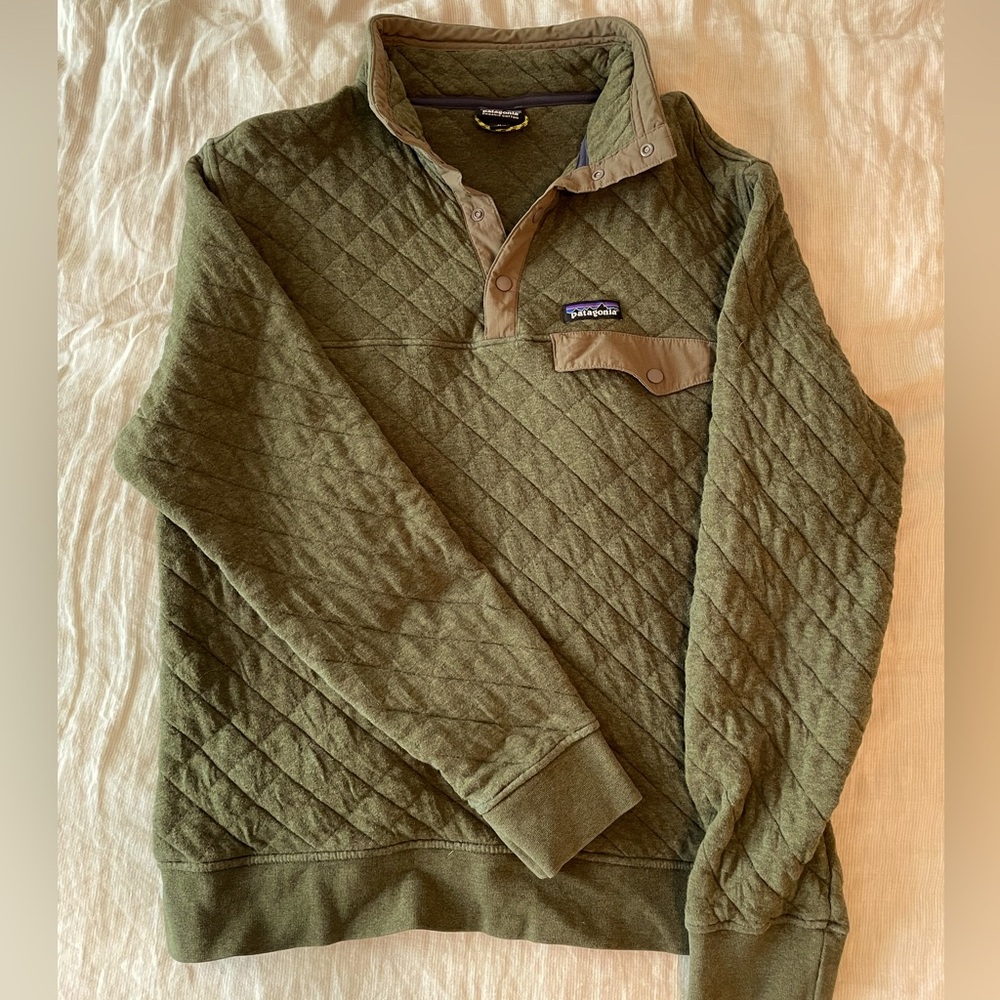 Men’s Medium Patagonia Organic Cotton Quilt Snap-T Pullover, forest green.